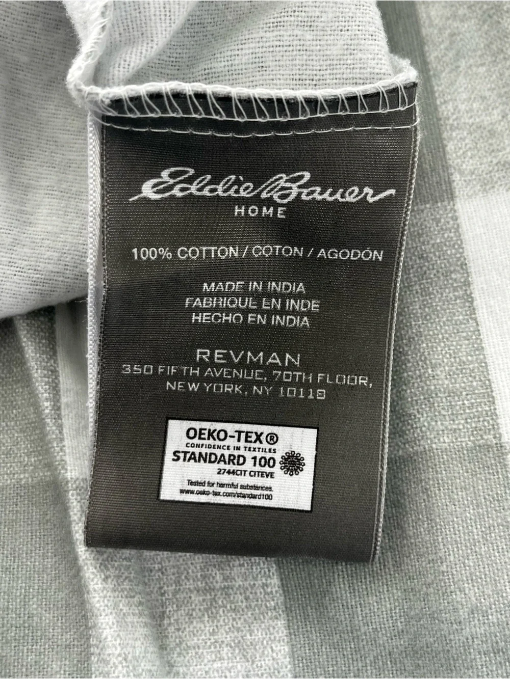 Eddie Bauer 100% cotton flannel twin size gray buffalo check plaid sheet set.